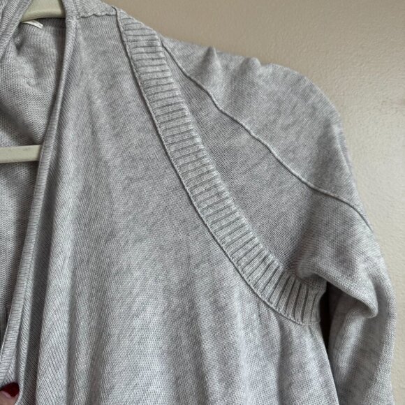 Lululemon Express Yourself Wrap Cardigan Size 4 balletcore dance oversized gray - Picture 3 of 8